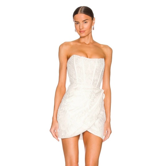 V. Chapman Dresses & Skirts - V. Chapman White Strapless Dress